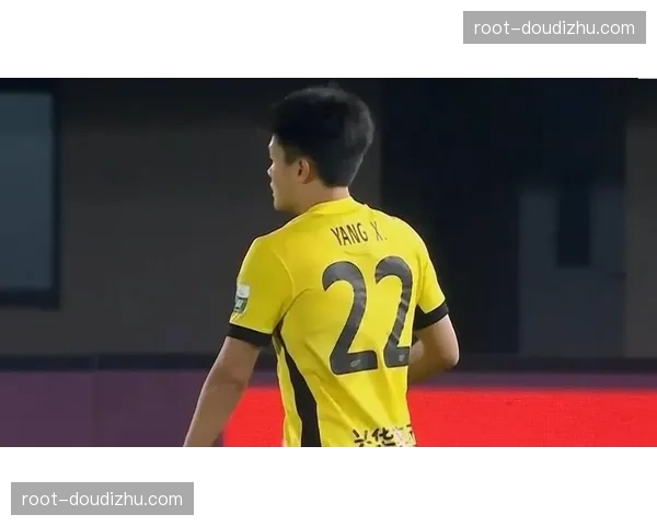 深圳新鹏城射正率45%进攻尚可 防守端失球过多拖累战绩